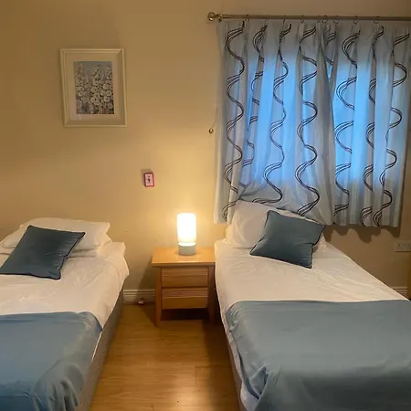 Luxury Town House-apartment Lejlighed Carrick on Shannon