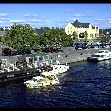 Luxury Town House-apartment Lejlighed Carrick on Shannon